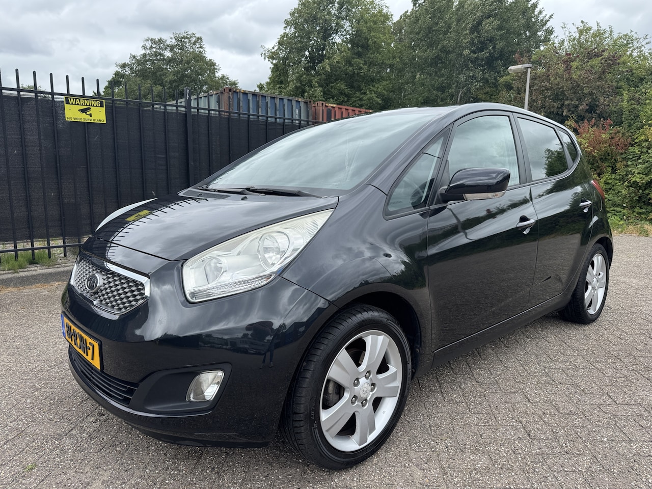 Kia Venga - 1.4 CVVT Fuse Panorama/Navi/Clima - AutoWereld.nl