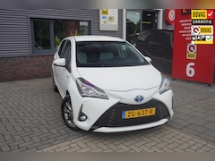 Toyota Yaris - 1.5 Hybrid Dynamic / Dealer onderhouden / Cruise