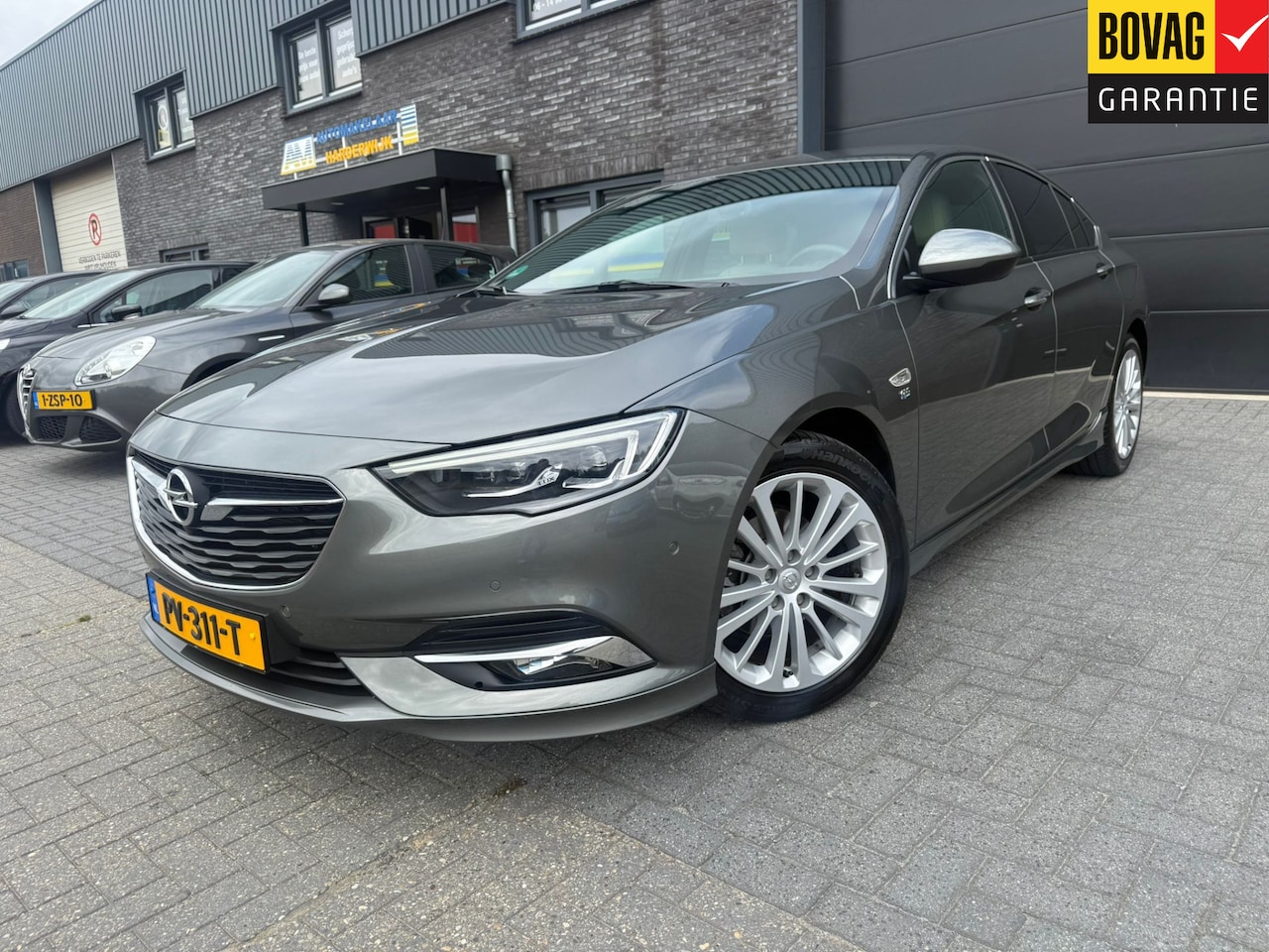 Opel Insignia Grand Sport - 1.5 Turbo Innovation | AUTOMAAT | 1E EIGENAAR | 12MND GARANTIE | NL AUTO | NAVI | TREKHAAK - AutoWereld.nl