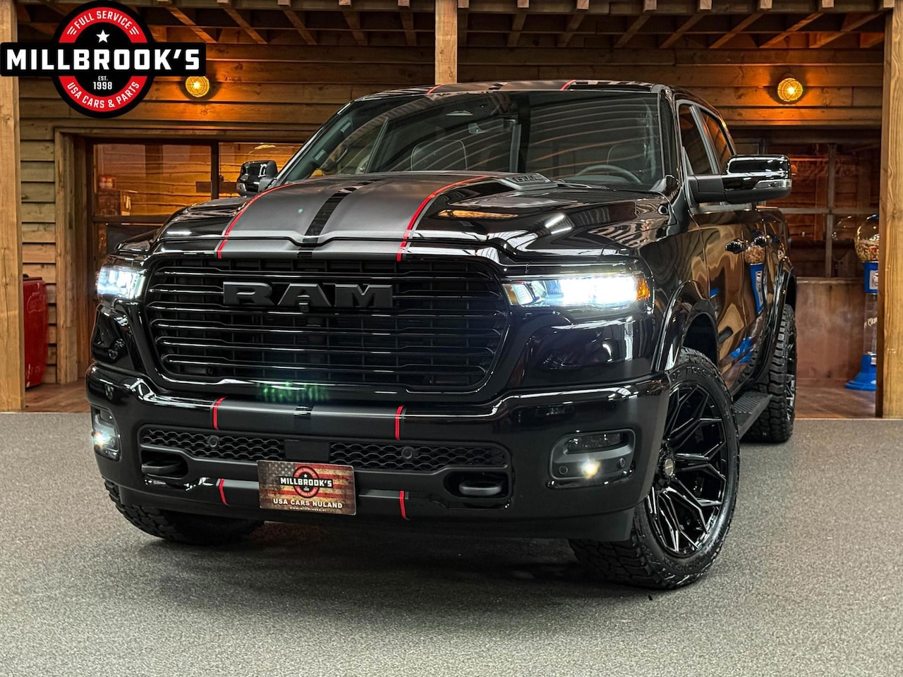 Dodge Ram 1500 - Laramie Sport Hurricane, BPM VRIJ, Laadbakcover, Panoramadak, Adaptieve Cruise Control!! - AutoWereld.nl