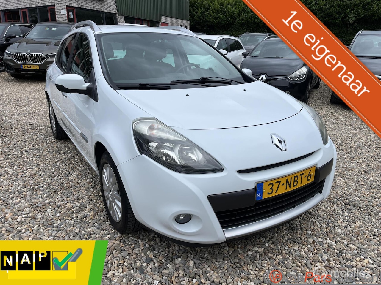Renault Clio Estate - 1.2-16V Collection 1.2-16V Collection,Airco,Cruise,1e eigenaar - AutoWereld.nl