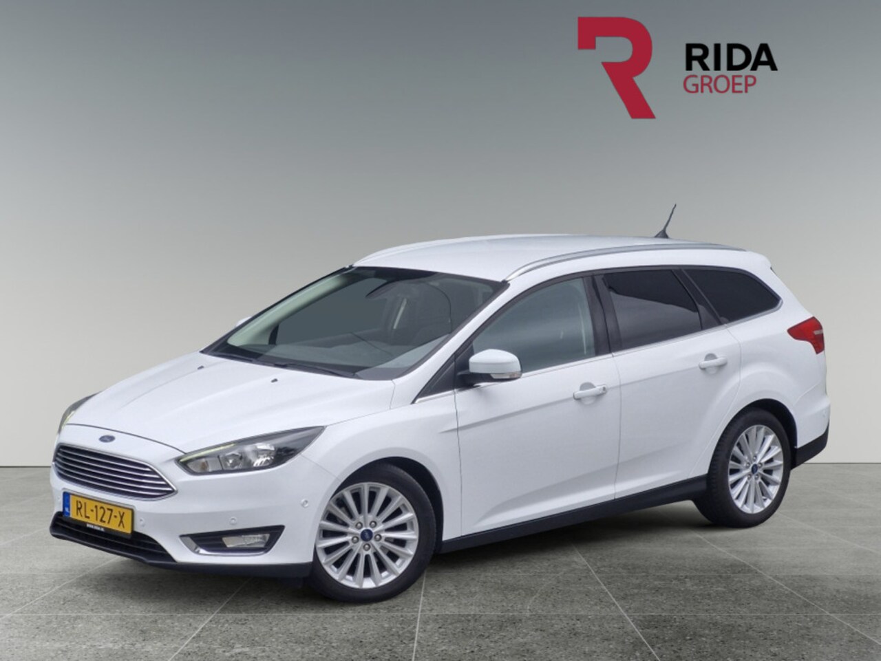 Ford Focus Wagon - 1.5 Titanium 1.5 Titanium - AutoWereld.nl