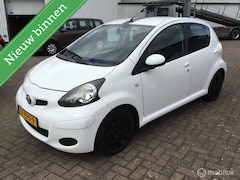 Toyota Aygo - 1.0-12V Comfort automaat airco electric NAP