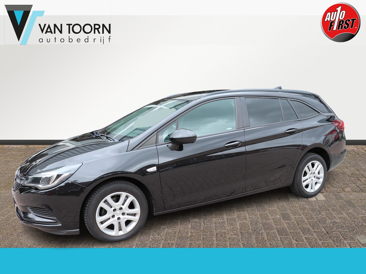Opel Astra Sports Tourer - 1.4 Online Edition 150pk. Navigatie, trekhaak. - AutoWereld.nl