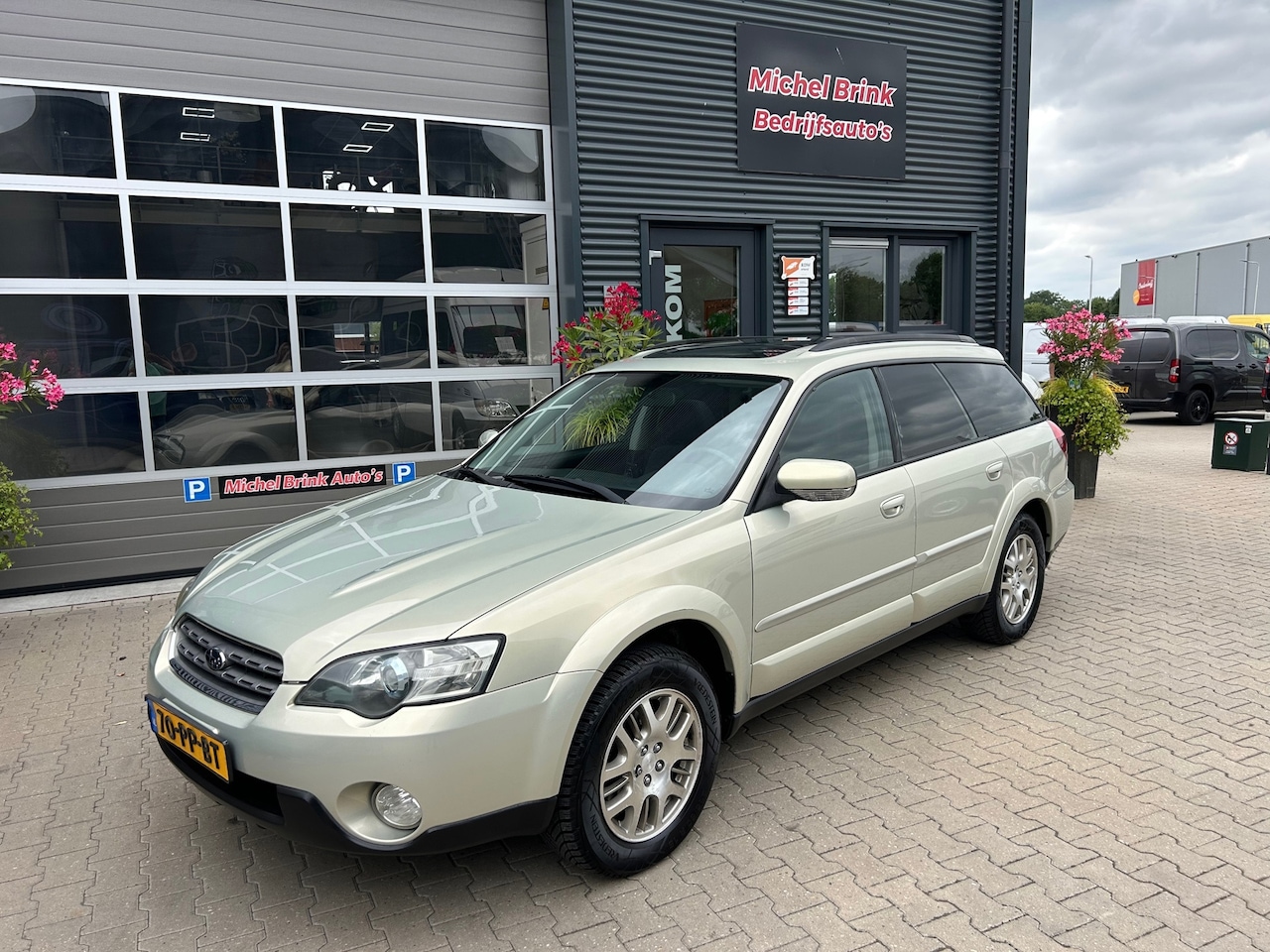 Subaru Outback - 2.5i AWD Airco Schuifdak - AutoWereld.nl