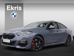 BMW 2-serie Gran Coupé - 220i M Sportpakket Pro/ HIFI / Panoramadak / 18 inch LM M Y-spaak/ M sportstoelen