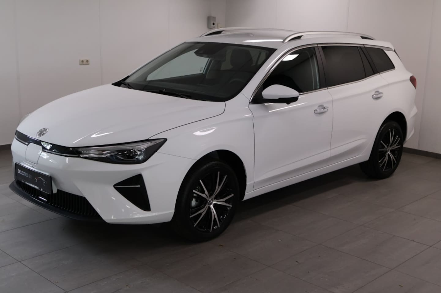 MG MG5 Electric - Long R. Lux. 61 kWh - AutoWereld.nl