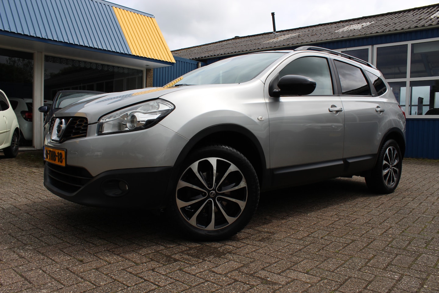 Nissan Qashqai+2 - 1.6-16V "Connect Edition" Pano - Navi - 7 Persoons !!! - AutoWereld.nl