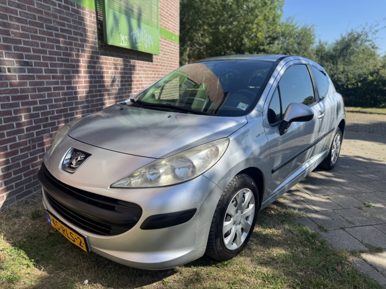 Peugeot 207 - 1.4-16V XR*2006*Airco|Elec-r|C/v|Nap - AutoWereld.nl