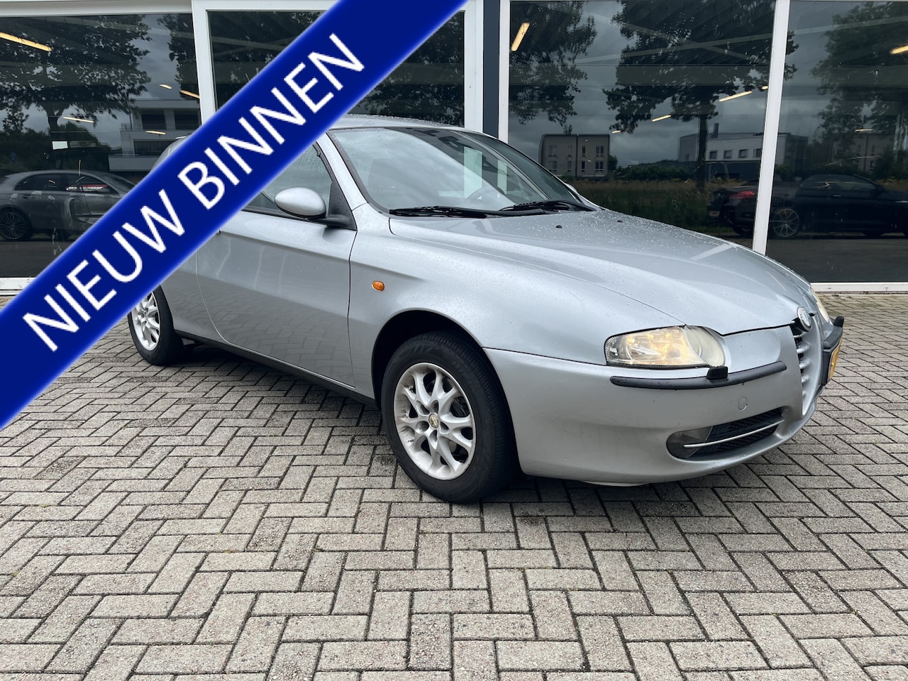 Alfa Romeo 147 - 1.6 T.Spark Edizione Esclusiva Leer / Clima /  Trekhaak - AutoWereld.nl