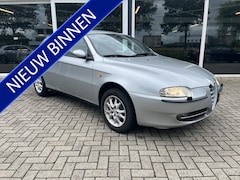 Alfa Romeo 147 - 1.6 T.Spark Edizione Esclusiva Leer / Clima / Trekhaak