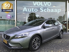Volvo V40 - 2.0 D2 Business Automaat | Rijklaar incl garantie | Voorruitverwarming Parkeersensoren voo