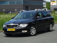 Skoda Superb Combi - 1.6 TDI Greenline Business Line NAVI/PDC
