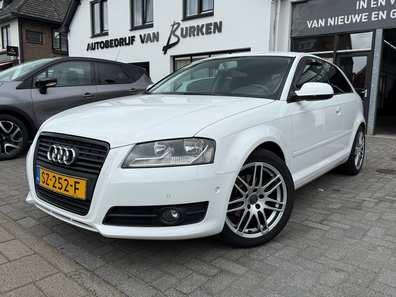 Audi A3 - 1.2 TFSI Ambition Pro Line S 1.2 TFSI Ambition Pro Line S, Navigatie,Airco,Stoelverwarming,Parkeersensoren - AutoWereld.nl