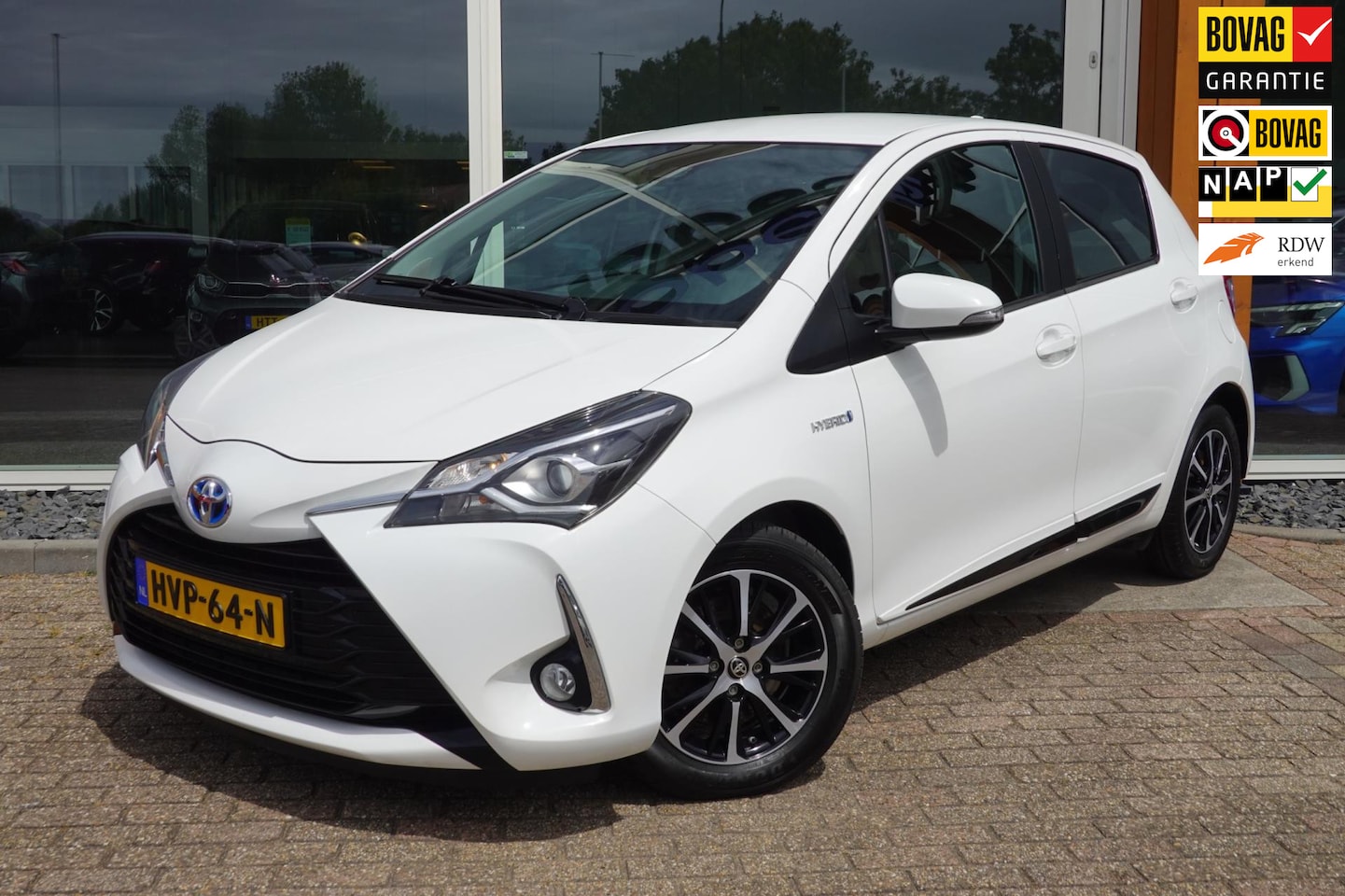 Toyota Yaris - 1.5 Hybrid Active 1.5 Hybrid Active - AutoWereld.nl