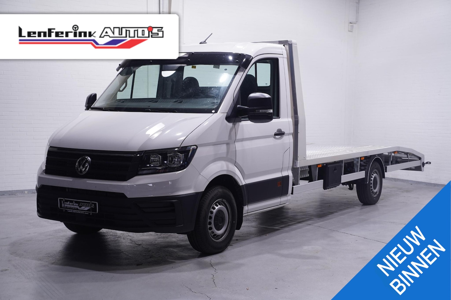 Volkswagen Crafter - 2.0 TDI 140 pk L4 Autotransporter Airco, Cruise Control, Trekhaak 3.000 kg, BPM vrij, 3-Zi - AutoWereld.nl