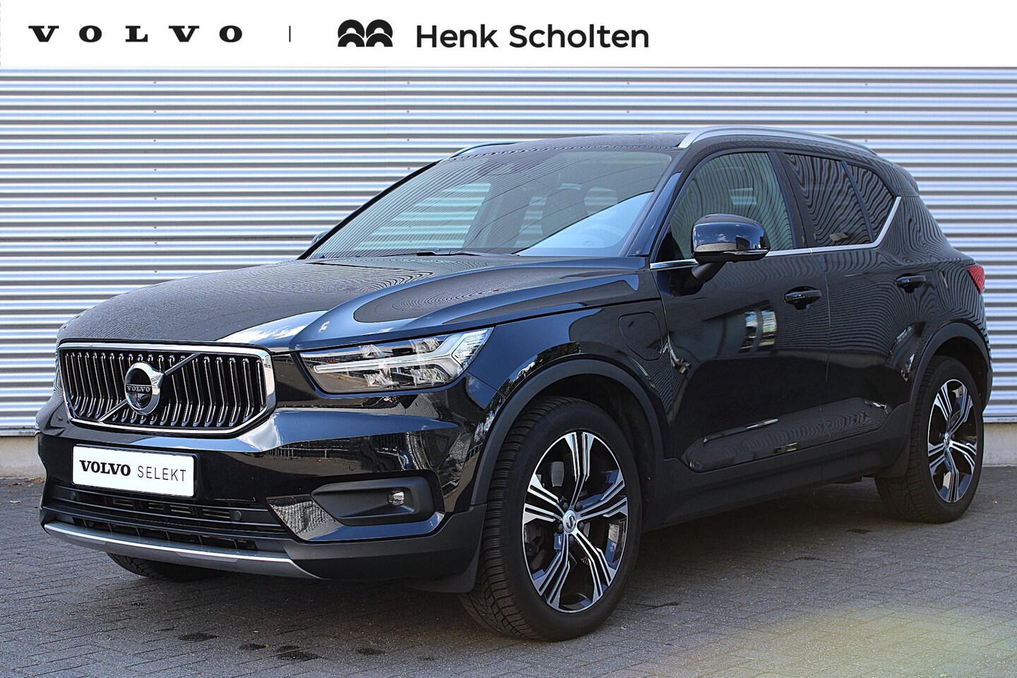 Volvo XC40 - 1.5 T5 Recharge Plug-in Hybrid Inscription | Trekhaak | Panoramadak | Elektrisch Verstelba - AutoWereld.nl