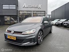 Volkswagen Golf - 2.0 TSI GTI Performance