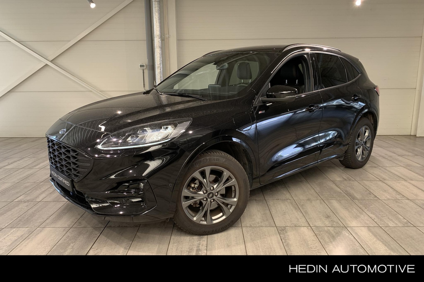 Ford Kuga - 2.5 PHEV ST-Line X | Driver Assistance | Winter Pack - AutoWereld.nl