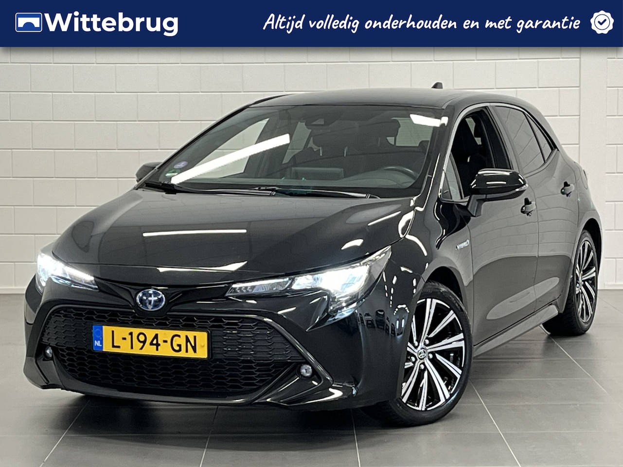 Toyota Corolla - 1.8 Hybrid Dynamic TREKHAAK | APPLE / ANDROID NAVIGATIE | DEALER ONDERHOUDEN AUTO! - AutoWereld.nl