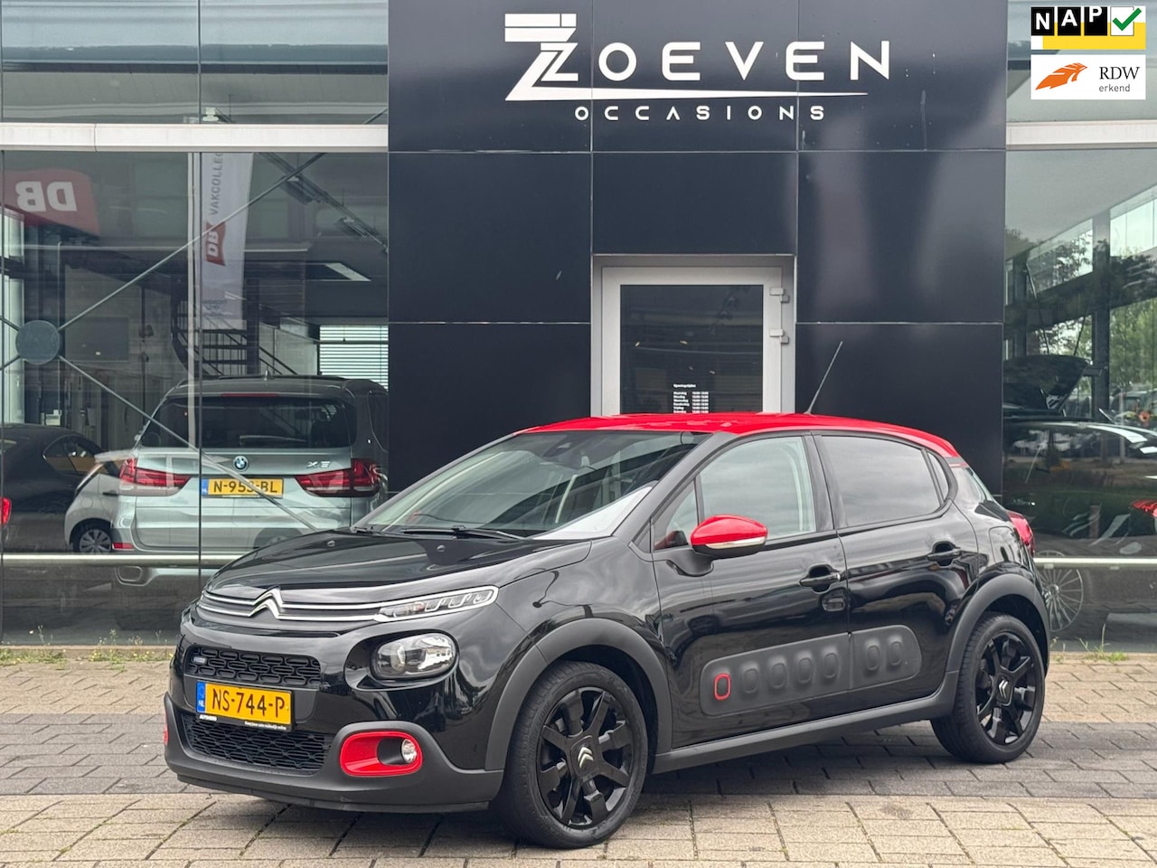 Citroën C3 - 1.2 PureTech S&S Shine 1.2 PureTech S&S Shine - AutoWereld.nl