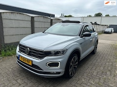 Volkswagen T-Roc - 2.0 TSI 4Motion Sport R-LINE PANO/ VIRTUAL/ TREKHAAK/ LM VELGEN