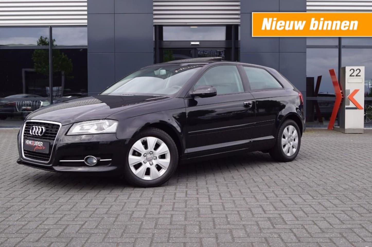 Audi A3 - 1.2 TFSI Attraction 105pk / Schuifdak / Navi Plus / Xenon - AutoWereld.nl
