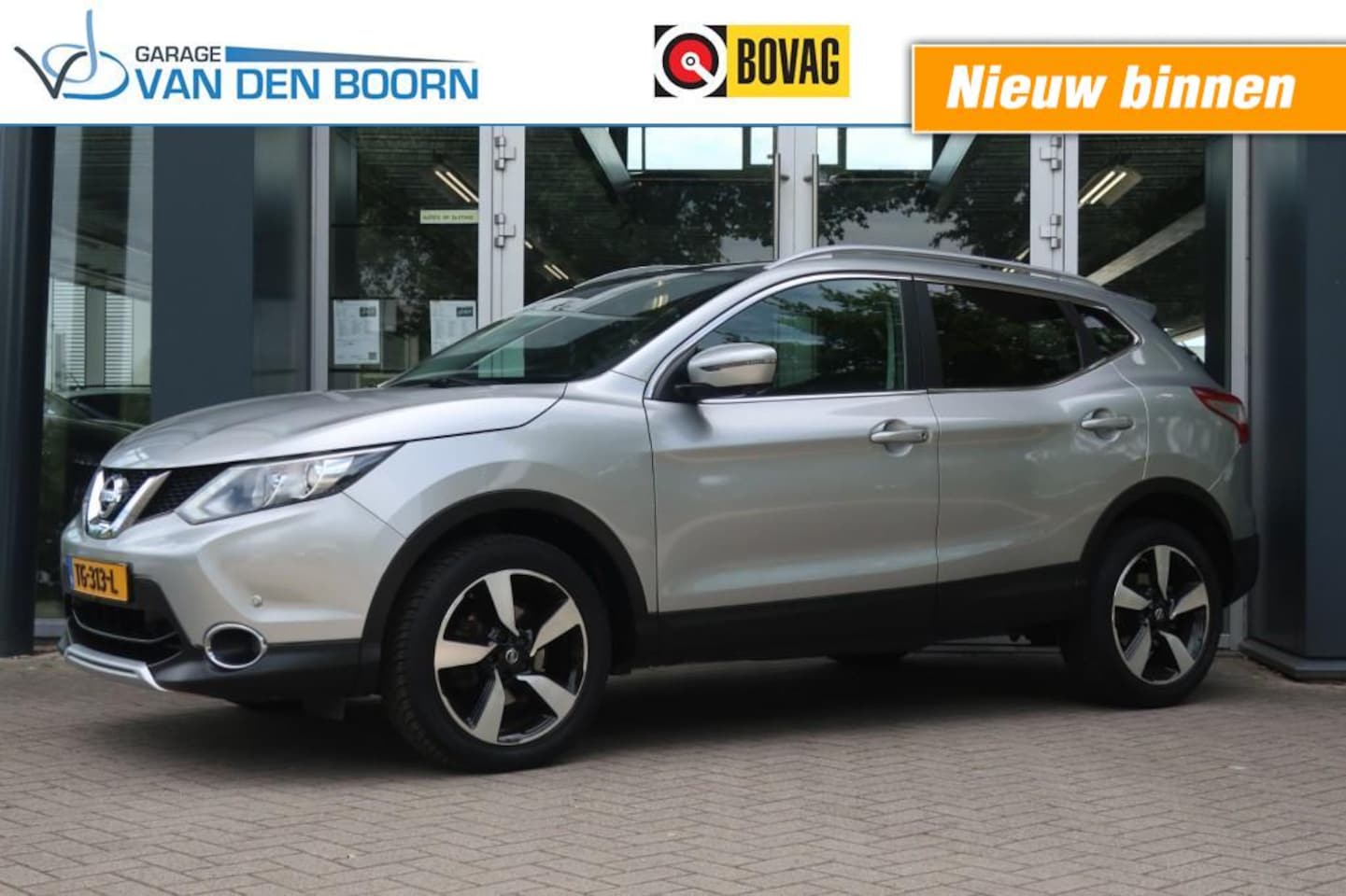 Nissan Qashqai - 1.2 DIG-T 116PK, Panoramadak, Clima, Navi, All Season Banden, etc. - AutoWereld.nl