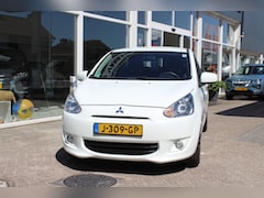 Mitsubishi Space Star - 1.2 Invite Black edition