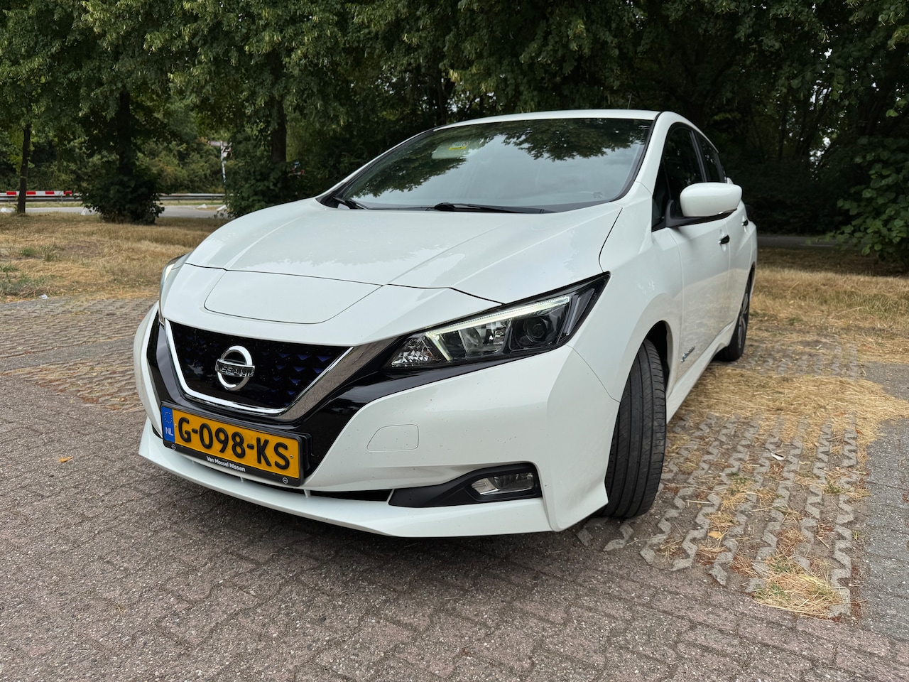 Nissan LEAF - Acenta 40 kWh - AutoWereld.nl
