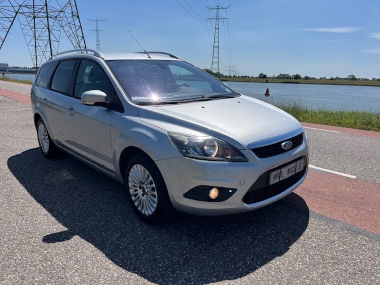 Ford Focus Wagon - 1.6 16v 2010 nwe d-riem + Apk 6 maanden garantie inruil mogelijk - AutoWereld.nl
