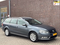 Volkswagen Passat Variant - 1.4 TSI Comfortline BlueMotion AUT | Navi | Cruise | Dealer Onderhouden