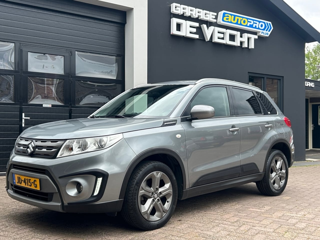 Suzuki Vitara - 1.6 Automaat Exclusive Carplay/Navi - AutoWereld.nl