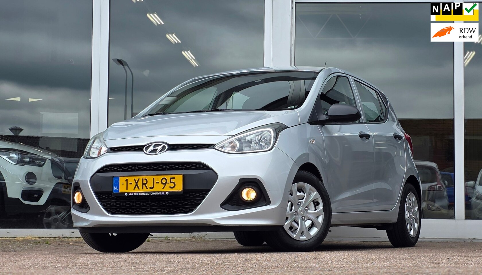 Hyundai i10 - 1.0i i-Motion 2e Eigenaar Airco APK 23-03-2026 - AutoWereld.nl