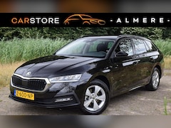 Skoda Octavia Combi - 1.0 e-TSI Business Edition*2024*NL Auto*10.679KM*Trekhaak*Carplay*Enz