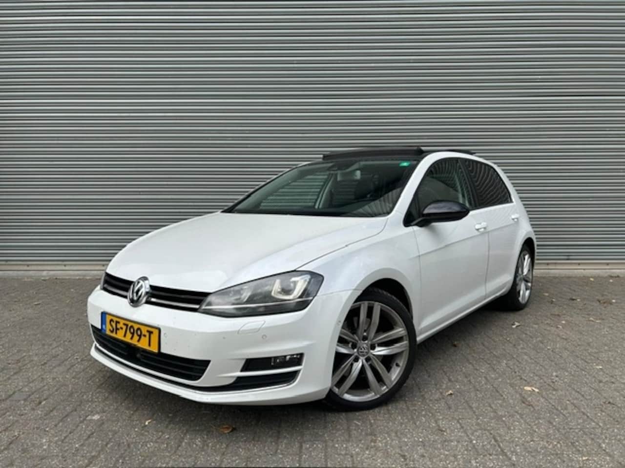 Volkswagen Golf - 1.4 TSI ACT DSG Highline I Pano I Leder I STAGE 1 180PK - AutoWereld.nl