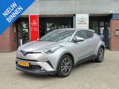 Toyota C-HR - 1.8 Hybrid EXECUTIVE TREKHAAK JBL-AUDIO STOEL/STUURVERW PARK-SENSOREN BLIND SPOT 18'' LM-V