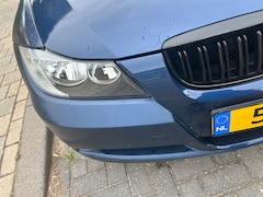 BMW 3-serie - 318i