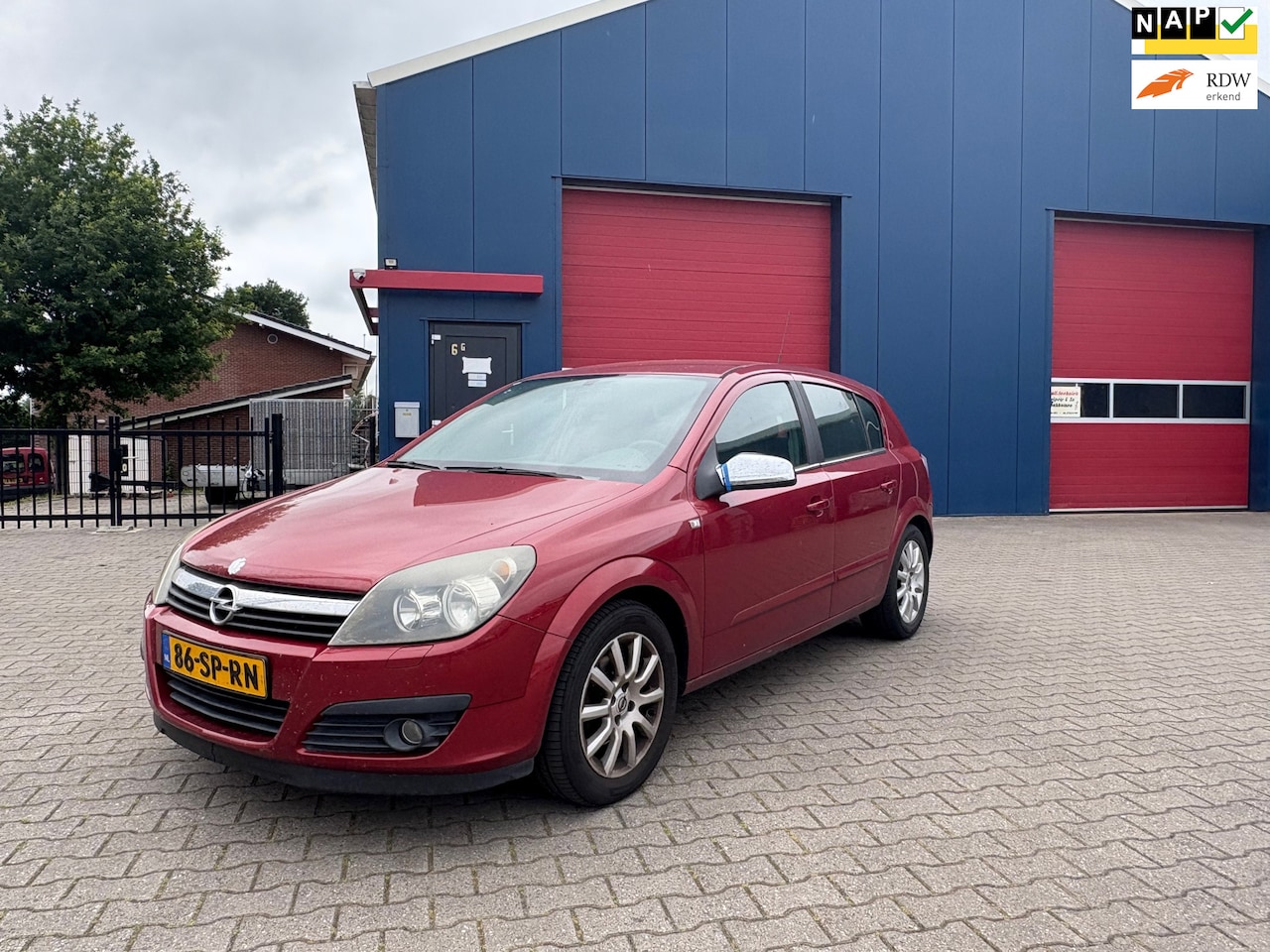 Opel Astra - 1.6 Cosmo Airco Cruise controle!!! - AutoWereld.nl