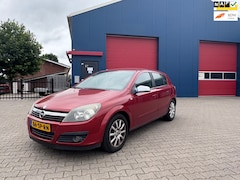 Opel Astra - 1.6 Cosmo Airco Cruise controle