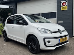 Volkswagen Up! - 1.0 BMT high up 75PK