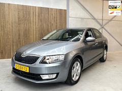 Skoda Octavia - 1.4 TSI Greentech Elegance AUTOMAAT