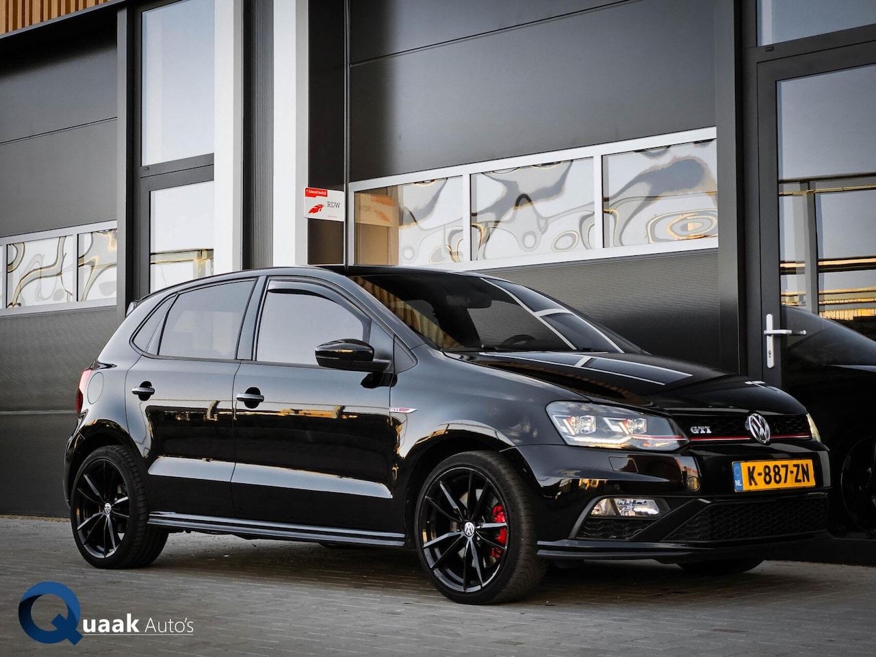 Volkswagen Polo - 1.8 TSI GTI | STOELVERW | NW WATERPOMP | LED | SPORT | VOL OPTIES - AutoWereld.nl