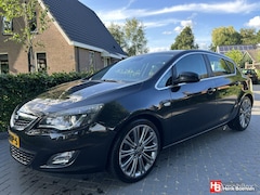 Opel Astra - 1.4 Turbo GT