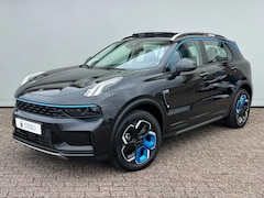 Lynk & Co 01 - LYNK&CO 1.5 HEV, Hybride, geen Plug-in Panoramadak, 5.295 km