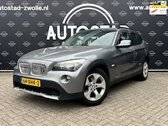 BMW X1 - SDrive20i Business NL-Auto/NAP/APK/Navi/Airco