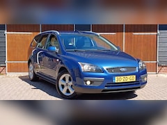 Ford Focus Wagon - 1.8-16V Amb, Trekhaak, Airco, Cruise controle, NAP