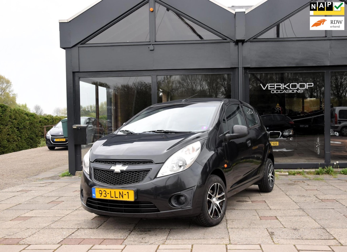 Chevrolet Spark - 1.0 16V LS Navigatie Carplay - AutoWereld.nl