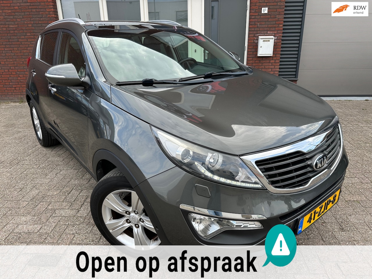 Kia Sportage - 1.6 GDI Super Pack / Pano / Leder / Camera / Navi - AutoWereld.nl