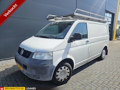 Volkswagen Transporter - 1.9 TDI imperiaal kasten 02-26 apk